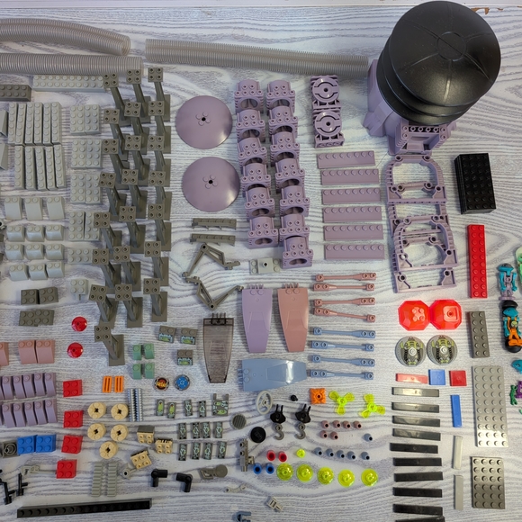 Assorted Building Blocks Set - Picture 11 of 12